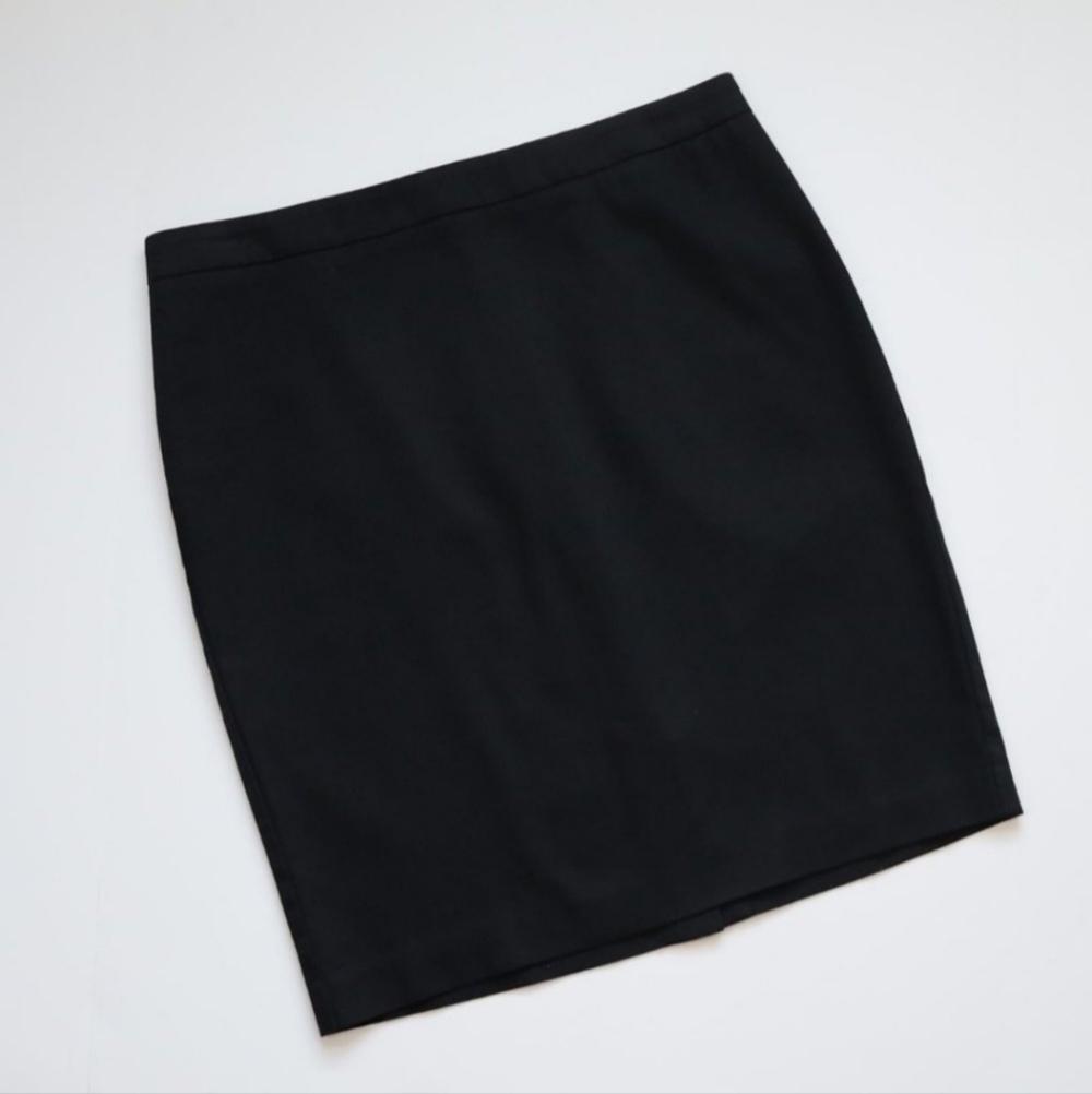 CAbi 360 Pencil Skirt Black Women's Size 8 Back Zipper Closure Career Work EUC